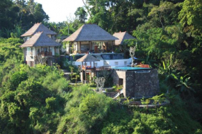 Гостиница Amori Villas  Убуд